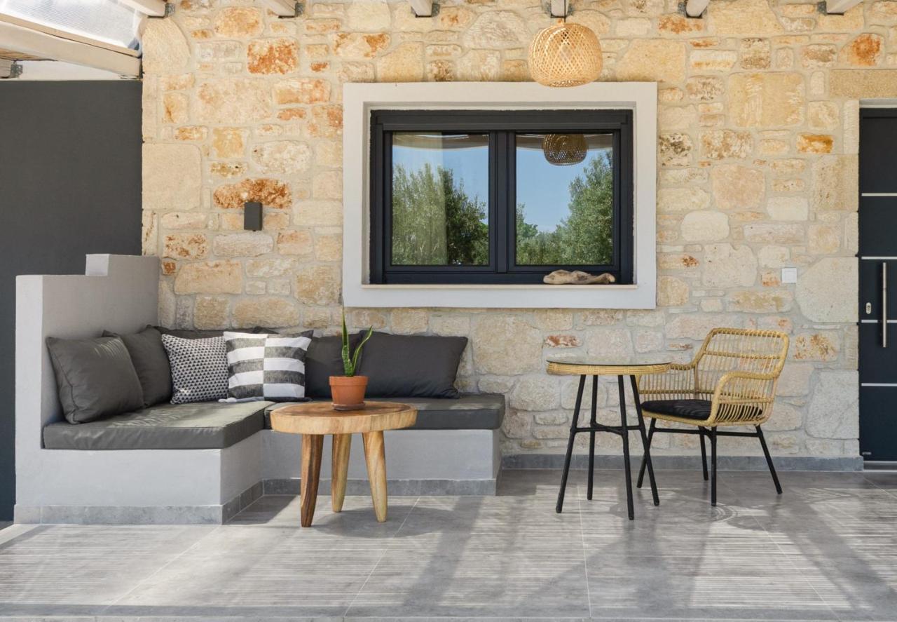 "Four Olives" Luxury Rooms, Afitos #Feelslikehome Buitenkant foto