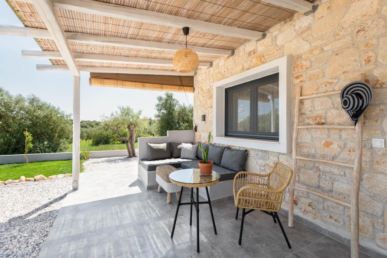 "Four Olives" Luxury Rooms, Afitos #Feelslikehome Buitenkant foto