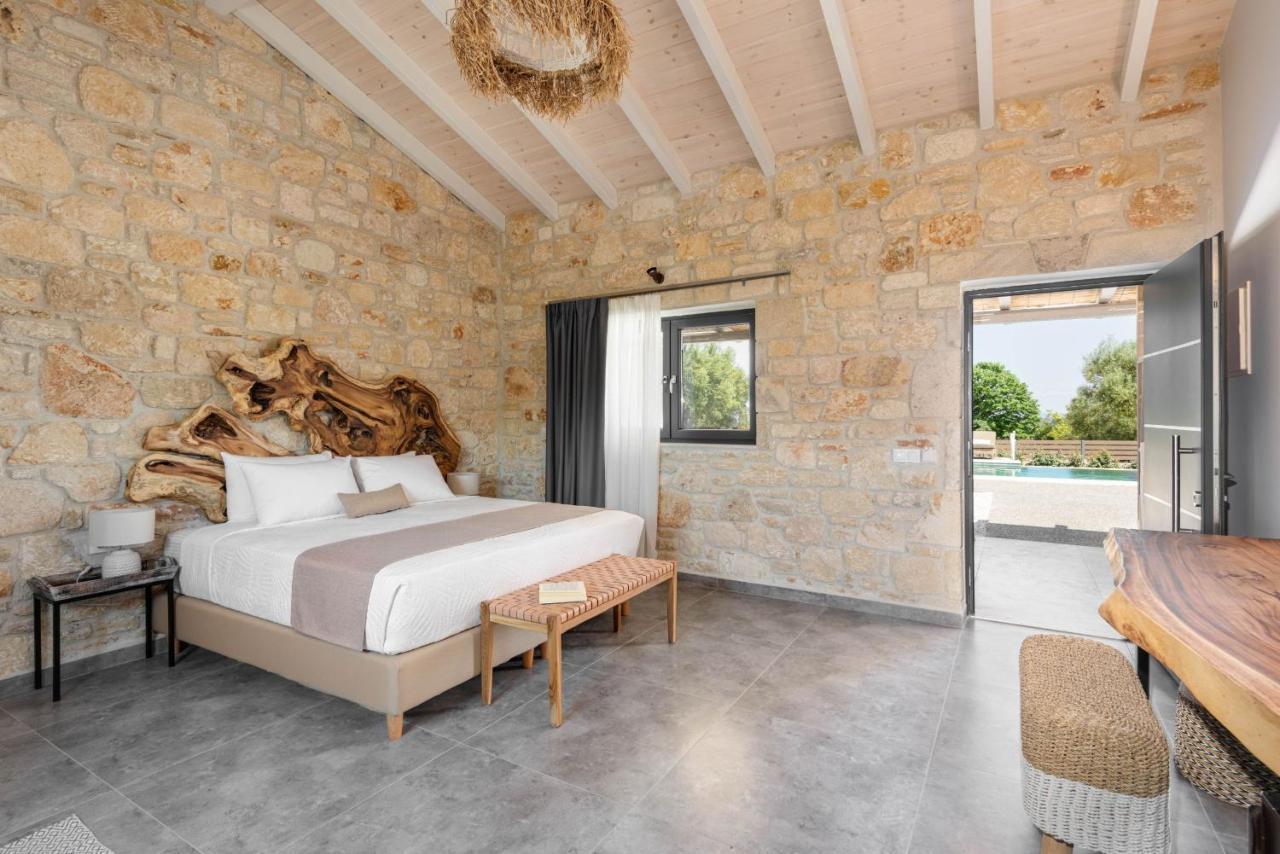 "Four Olives" Luxury Rooms, Afitos #Feelslikehome Buitenkant foto