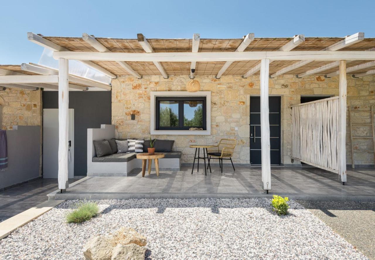 "Four Olives" Luxury Rooms, Afitos #Feelslikehome Buitenkant foto